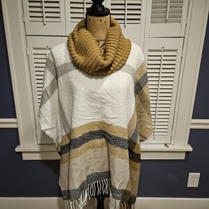 V. FRAAS Cozy Knit Scarf in Mustard and Cream